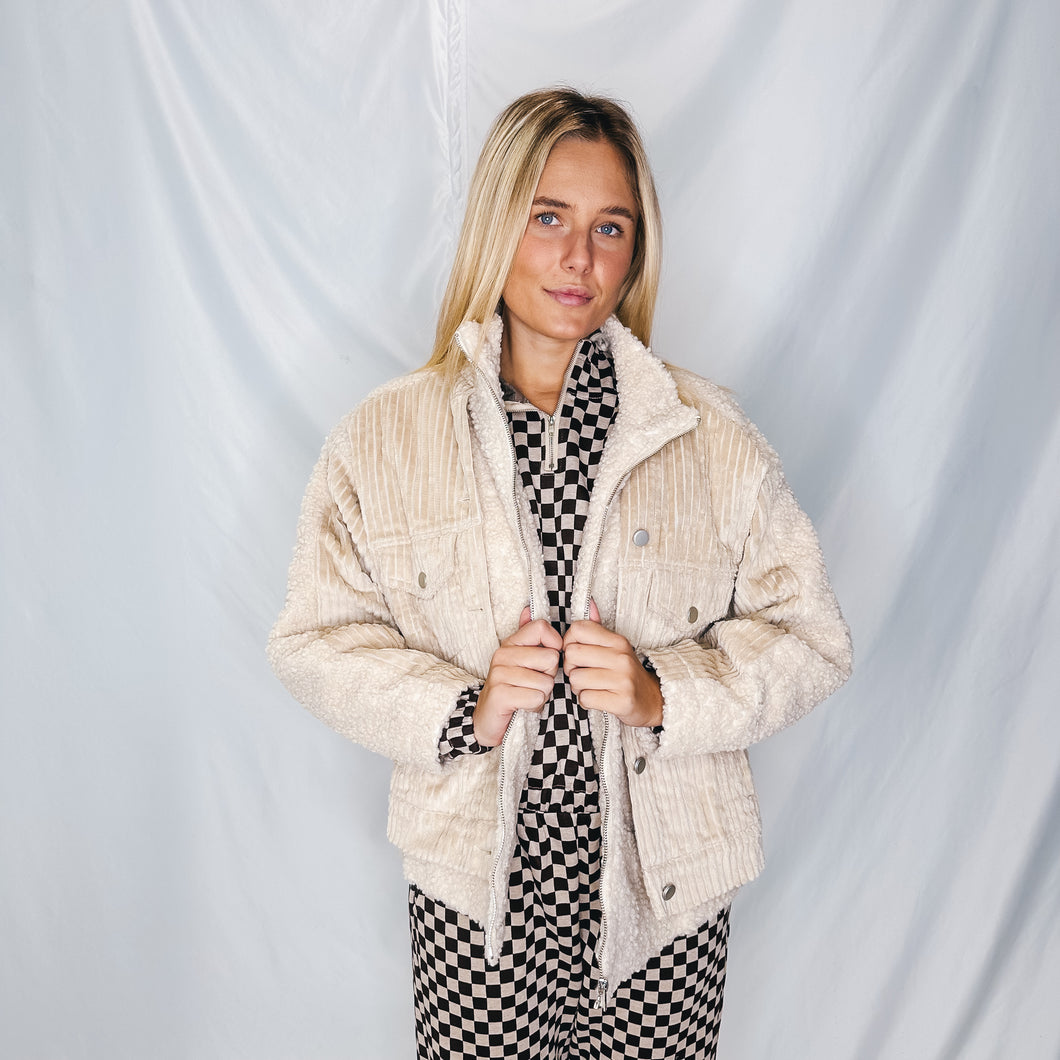 Winter Wonderland Corduroy Sherpa Jacket | SAND (1 small left)