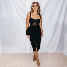Load image into Gallery viewer, Queen of the Night Dress | BLACK (2 small left)

