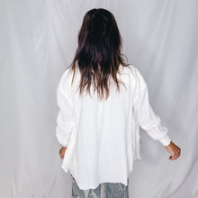 Load image into Gallery viewer, Airy Days Lightweight Button Up | WHITE (1 large left)
