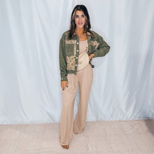 Load image into Gallery viewer, Floral for Days Button Up | OLIVE MIX (1 medium left)
