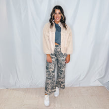 Load image into Gallery viewer, Woodlands Camo Cargo Pants | NEUTRAL MIX (1 medium &amp; 1 large left)
