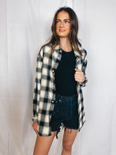 Load image into Gallery viewer, Poison Vintage Band Flannel | BLACK WHITE
