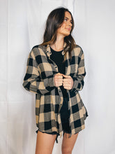 Load image into Gallery viewer, Johnny Cash Vintage Band Flannel | BROWN
